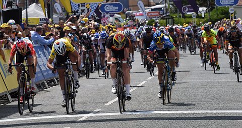 2015_WomensTour_Stage2_01_web