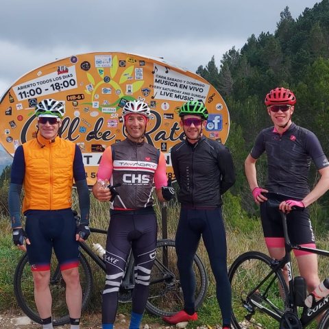 Velouk sales